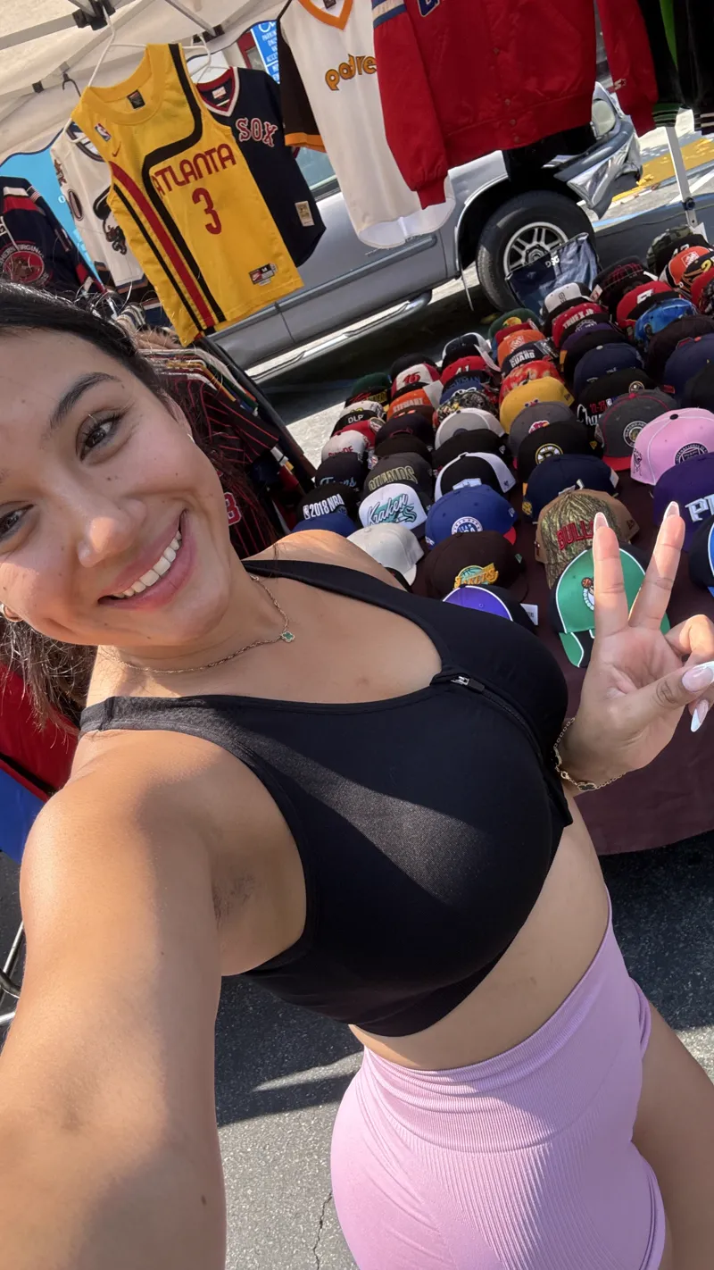 Flea market flirt
